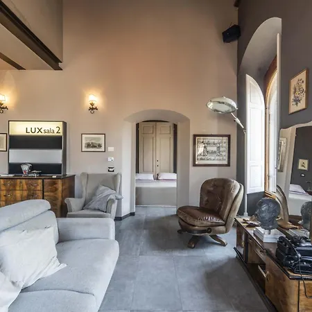 Magnificent View Apartment