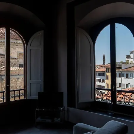Magnificent View Apartment